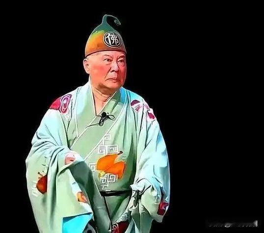 郭德纲即兴篡改一句歌词，让举办单位损失535,561.4元，让演出场地遭罚款11