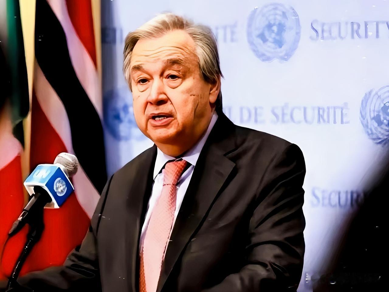 人家直接派兵，把一个国家的在任总统给抓了。

就这么个事儿，联合国秘书长icon