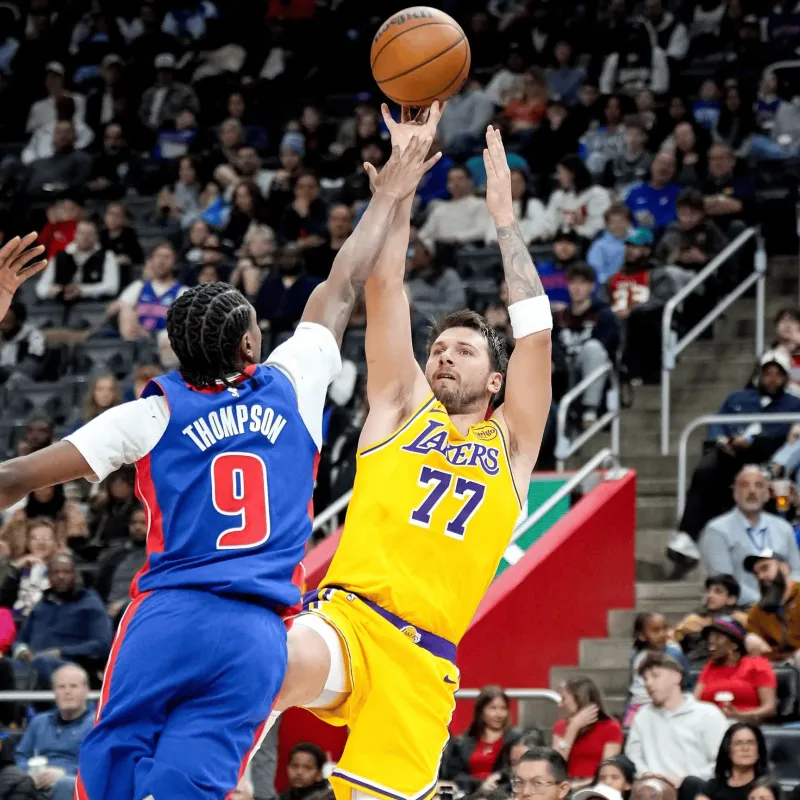 东契奇连续11场砍下30+，追平独行侠时期的生涯最长30+纪录！昨日NBA常规赛