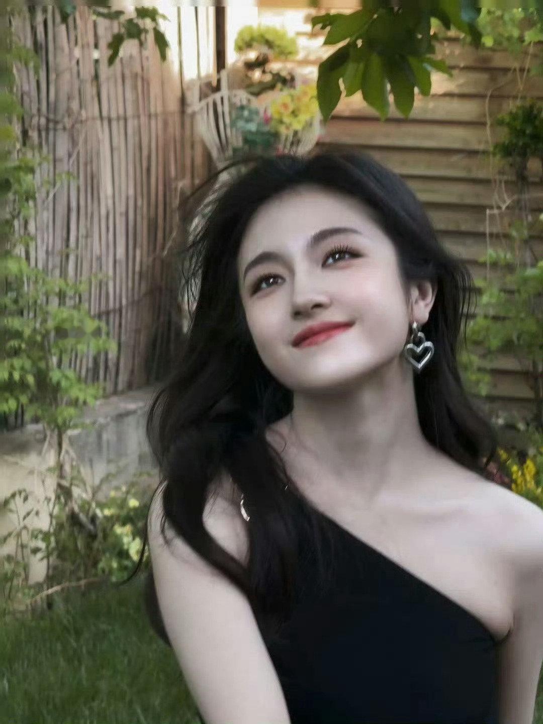 李兰迪港风大小姐 ​​​