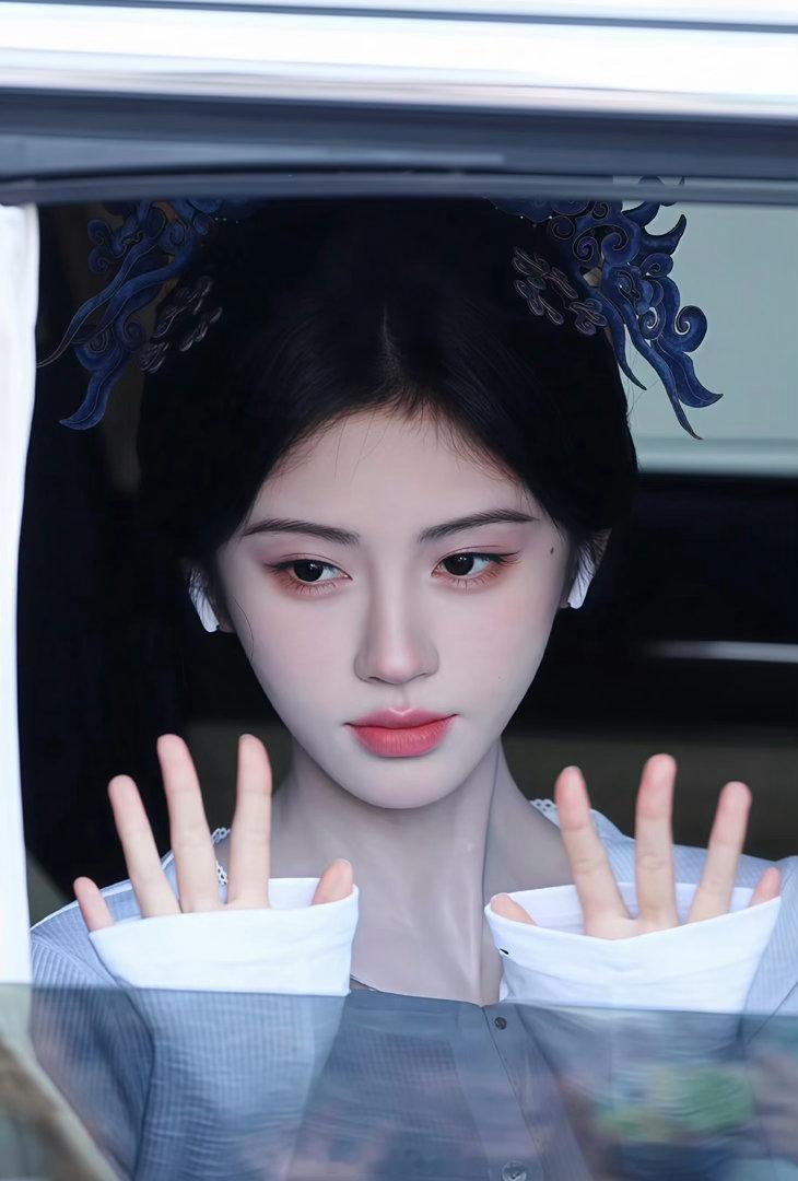 鞠婧祎 美到不敢呼吸… 
