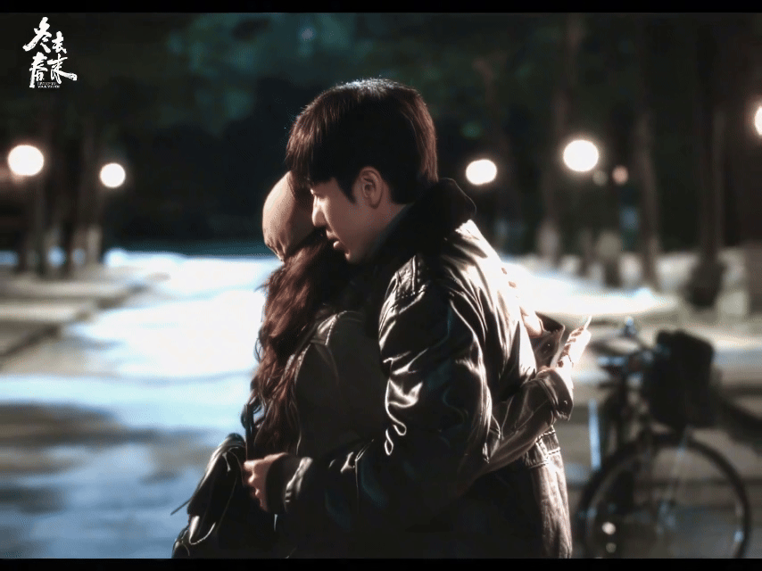 章若楠章若楠轻到跳下车都没被发现章若楠已经轻到下车没声音了章若楠也太轻太可爱了吧