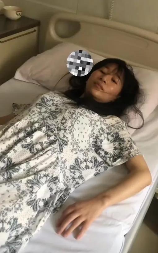 "李纯妈妈遭遇电梯惊魂，被困长达40分钟！这一事件警醒我们关注电梯安全，加强日常
