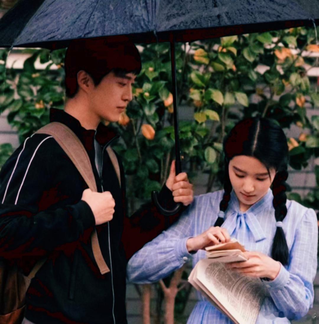 《小巷人家》中鹏飞的戏份越来越好看了，对比之下一到图南和李佳的镜头，大家就快进。