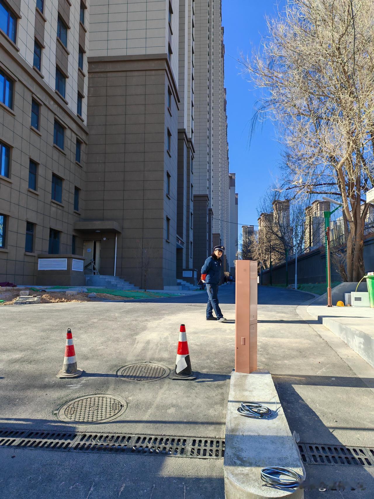 你觉得中年人的压力主要来自哪里如果把这件事情改成不结婚不生子，那么应该来讲压力还