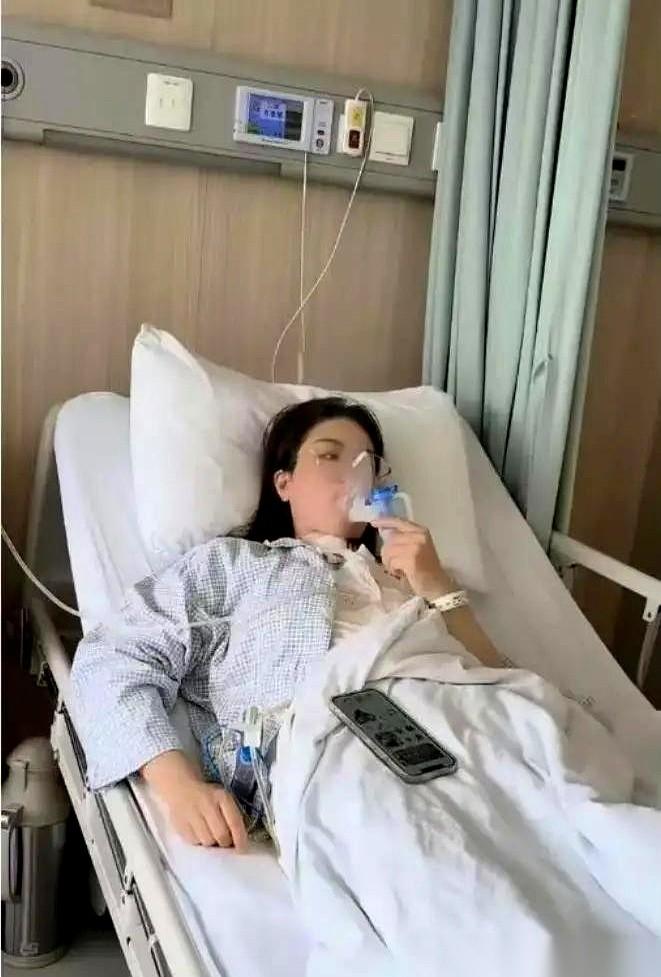 抚州某医院的病房里，点滴无声地滴着。一个外地务工的姑娘独自靠在病床上，一只手扎着