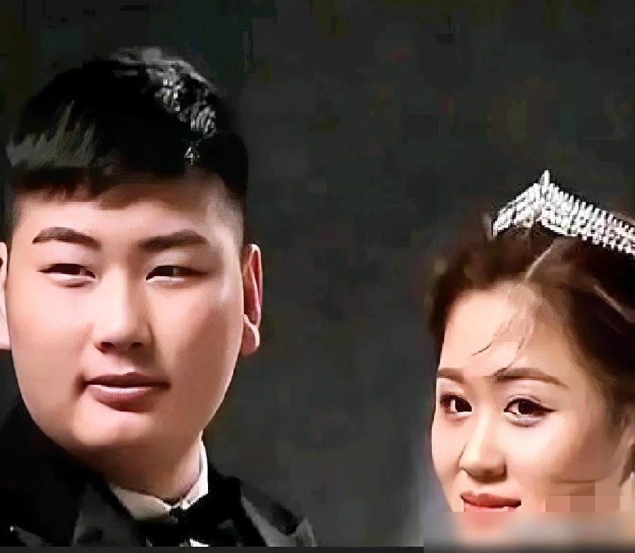 全网嘲笑的朱小伟，现在竟给媳妇洗衣服？陈萌这一胎，让大衣哥家彻底翻身！
 
满月