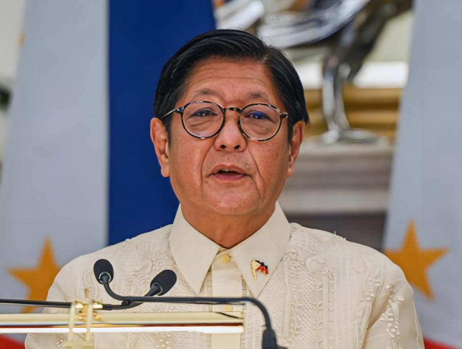 菲律宾这一次真的急了！
 新加坡联合早报4月15日报道：“菲律宾总统小马科斯表示