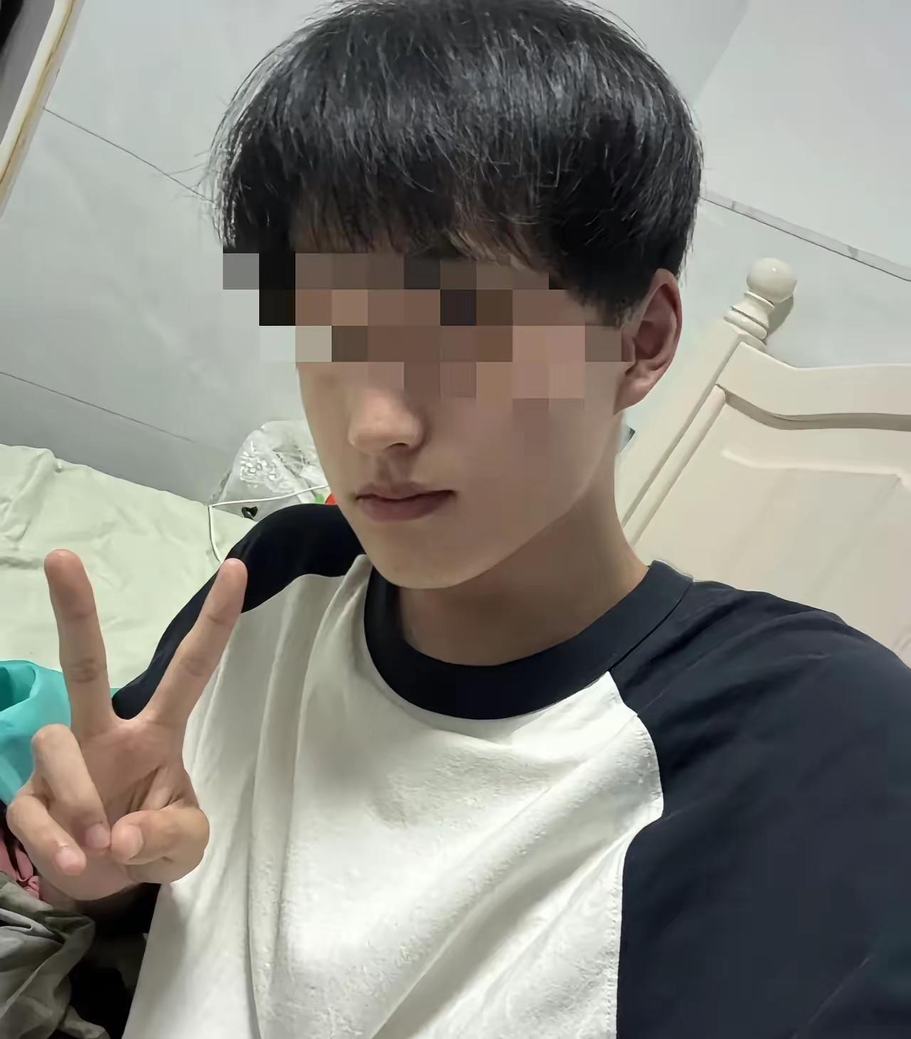 男孩来杭州打工借住姑妈家，发工资转了1500元给姑妈，姑妈收下说是水电费，还让他