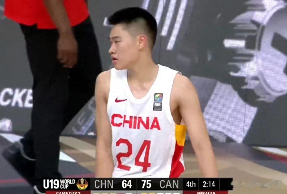 赵维伦太劲爆了，他应当早进国家队。

在意大利U19联赛对阵都灵的比赛中，中国小