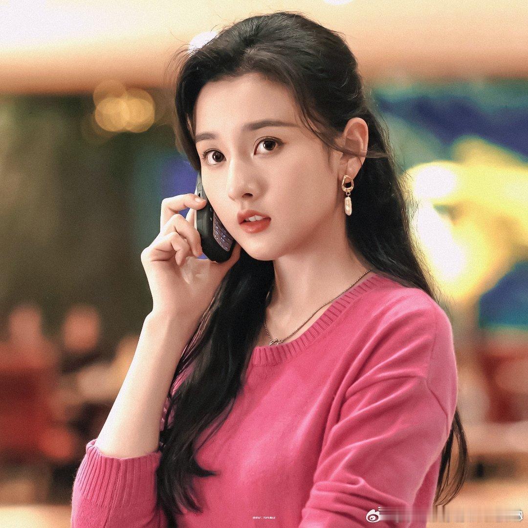 淬火年代里的女性友谊婚姻观不同？无所谓！姐妹照样互相撑腰，这才叫格局！ ​​​