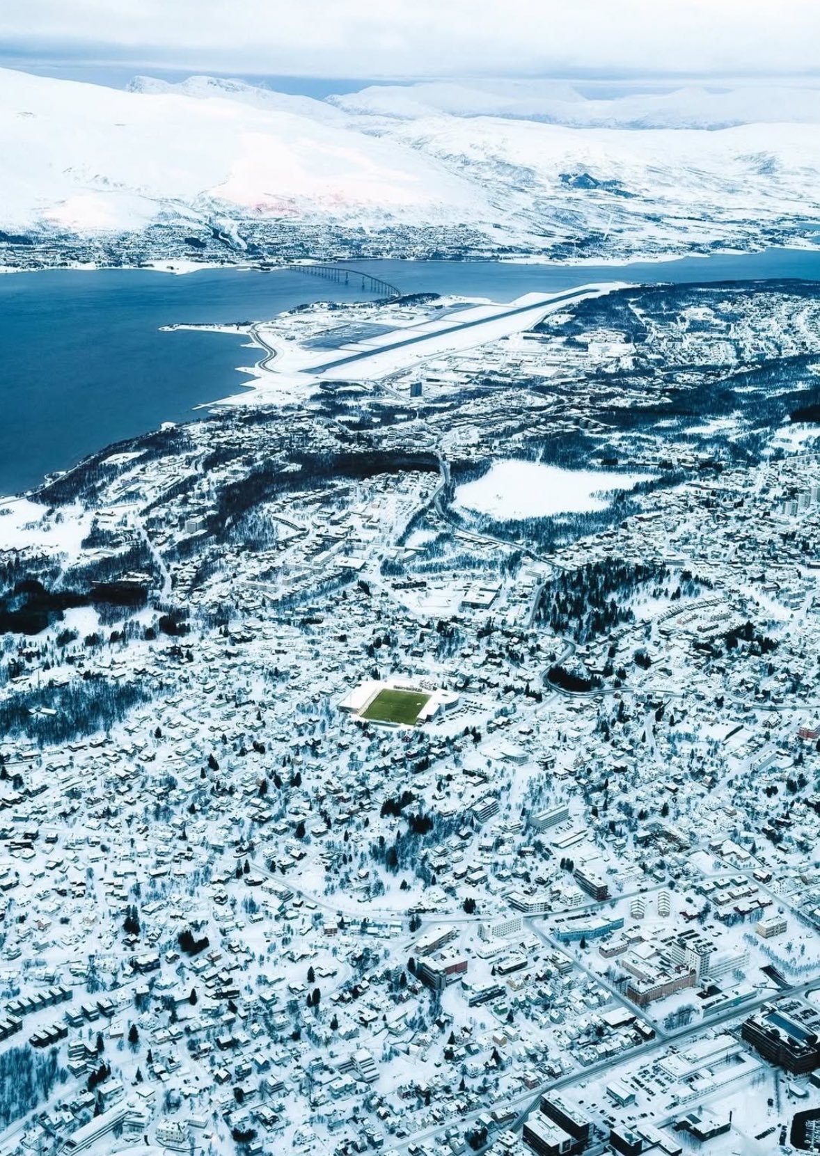 北境之王，坐拥北极圈恐怖主场的博德闪耀，还不是最北的顶级联赛球队。看看挪威超球队