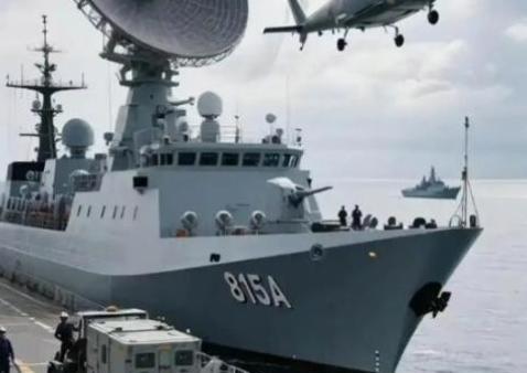 中国815电子侦察船，为什么各国不能攻击它，更准确说是不敢攻击它，这船看起来没什