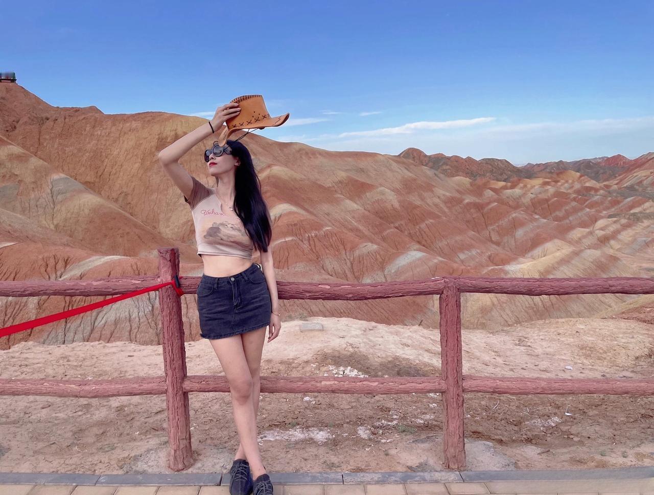 心若自由，处处都是远方。上热门 自由 穿搭 美女