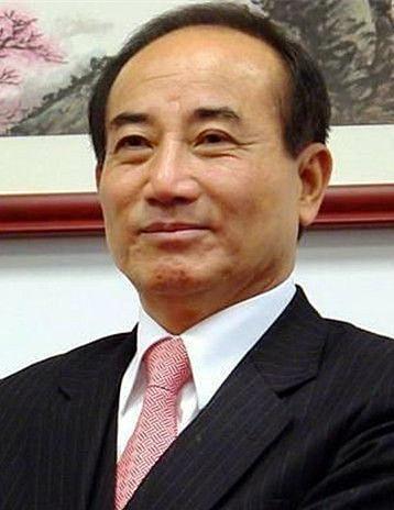 这篇文章以王金平先生提出的两岸关系新思路为引，深入分析并强调了其在当前台海局势背