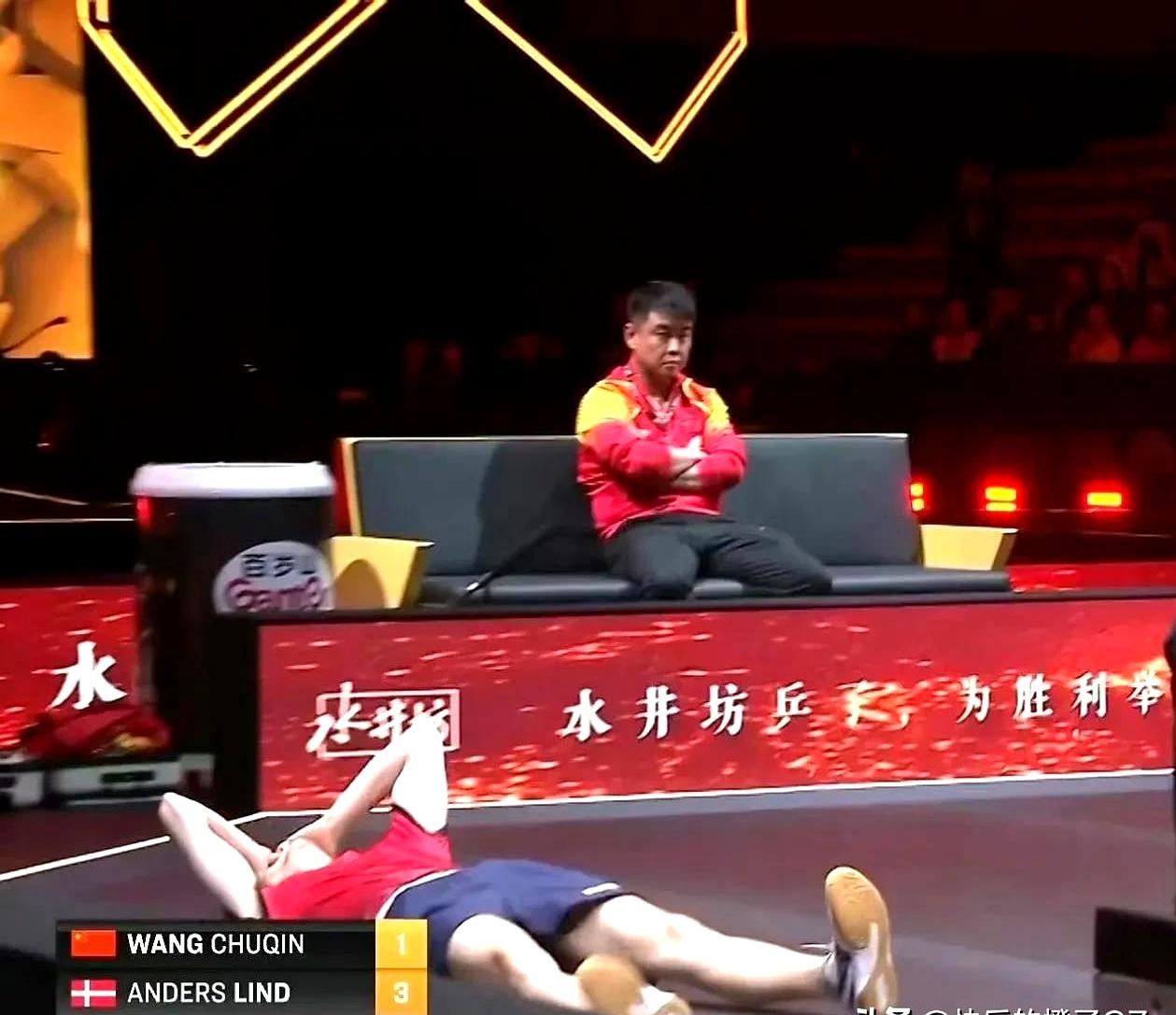 这次比赛后！
 

王楚钦输了球就在评论区被围攻，陈梦赢了球也被骂。
 

樊振