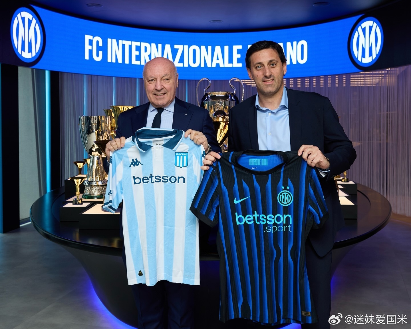 三冠王传奇“王子”米利托和“城墙”萨穆埃尔回家啦，现在米利托还是竞技队主席，马洛