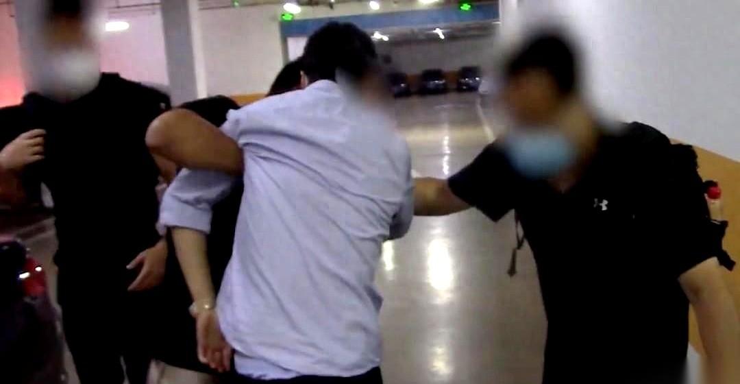 妈呀，真是活久见！日本不是一直牛哄哄的嘛，导弹稀土啥的，感觉他们压根不放眼里。结