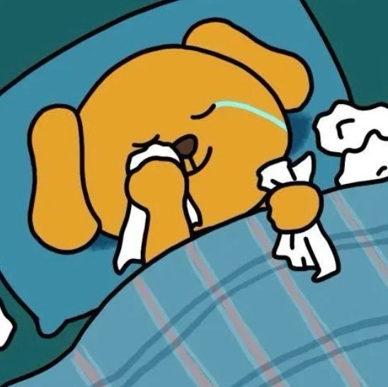 白鹿本来是要上车了  因为天黑了离得还挺远的  然后看见有人在等她 她又退出来专
