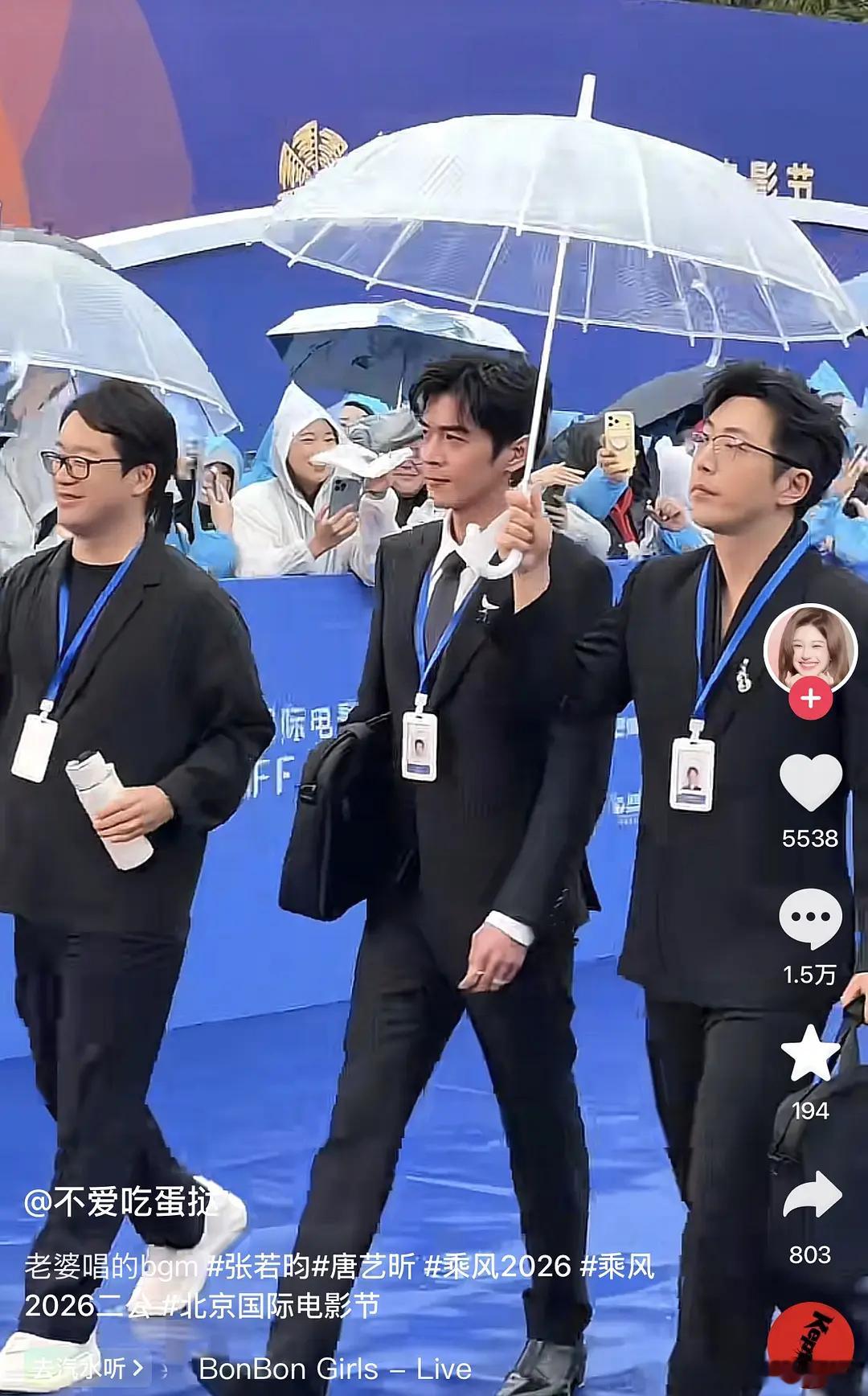 视频才5000多赞，评论赞有七十多万
