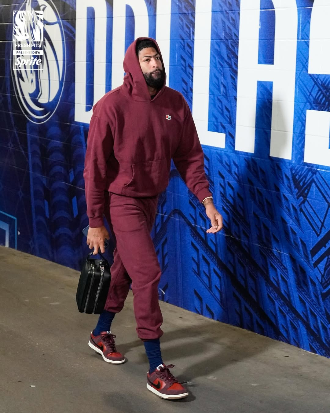 冲！ 安东尼戴维斯[超话] ​​​