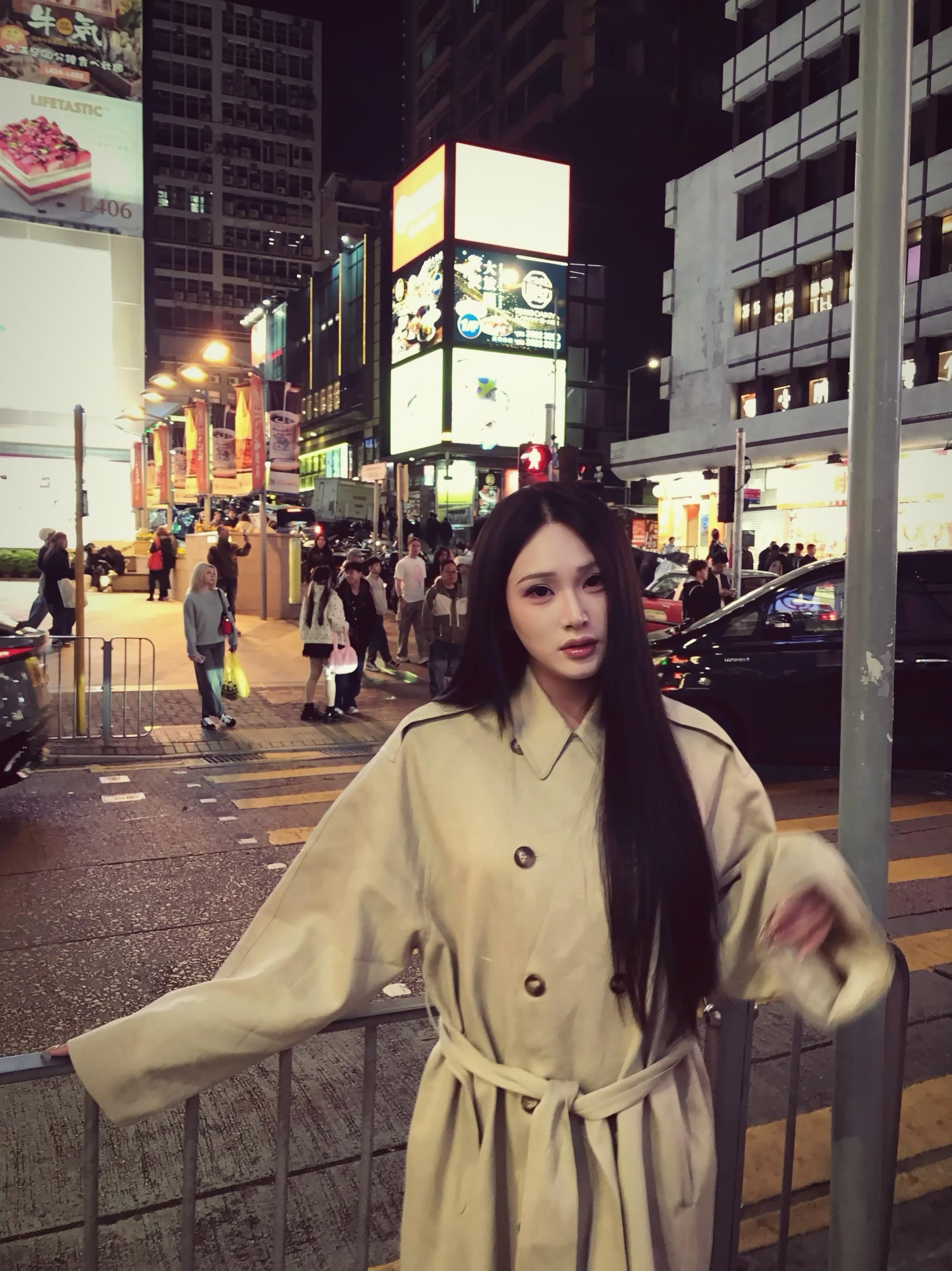 如果我也往前走的话 我们的过去是不是就没人记得了