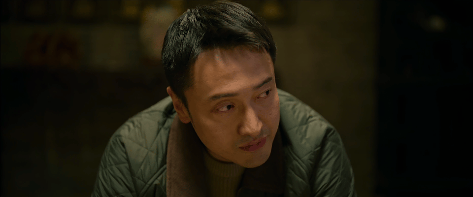 王传君别看了我害怕 王传君在《罚罪2》里这眼神杀太绝！直直盯着镜头，野和恶全展现