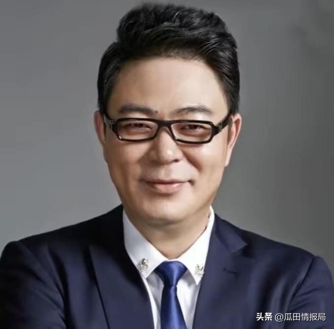 家有儿女夏东海(高亚麟），说他的小情人是一只免费的鸡。小情人是徐梓均，是第二个小