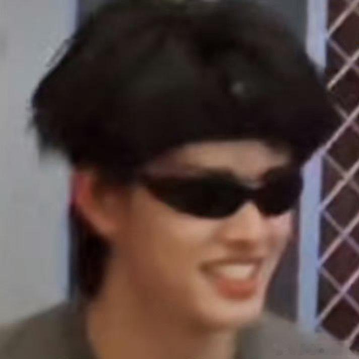 吉狗吉狗 嘬嘬嘬🫳🏻张极05后第一男歌手 ​​​
