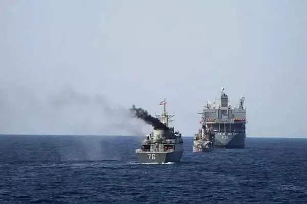 霍尔木兹海峡已恢复部分通航据悉，过去24小时已有超过20艘商业船只通过霍尔木兹海