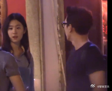 先就是刘亦菲与宋承宪早期约会视频曝光，这事都过去多少年了，与最近刘亦菲的状态及热
