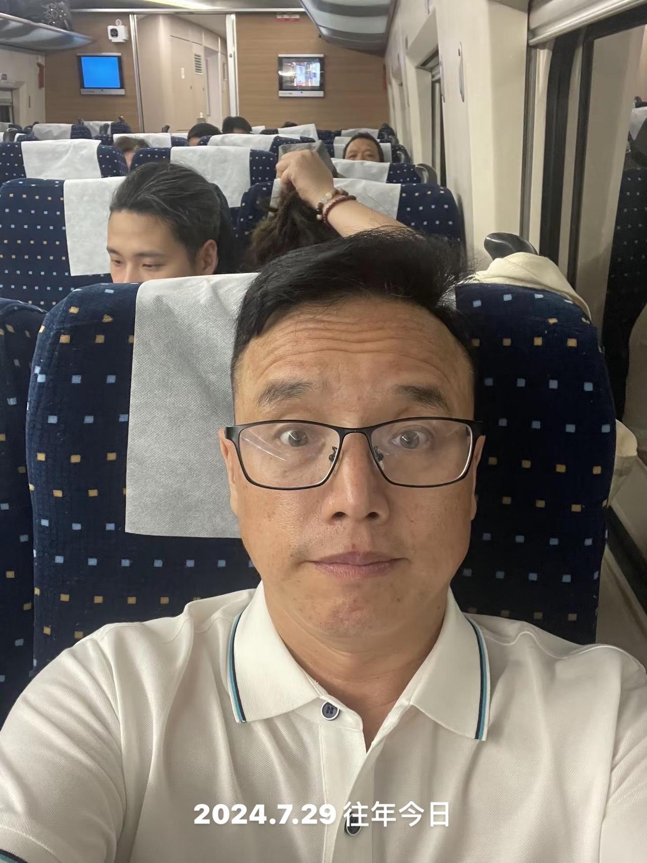 身体和灵魂总有一个在路上