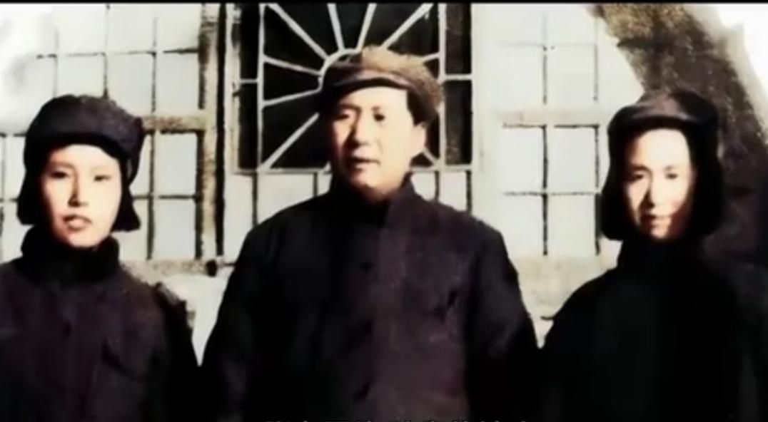 年底，形势已经大为好转，中央机关在杨家沟住了三个多月，于1948年3月东渡黄河进