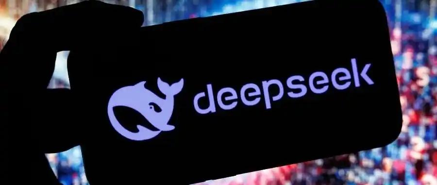 DeepSeek 在 Hugging Face 上线 DeepSeek-V4-F