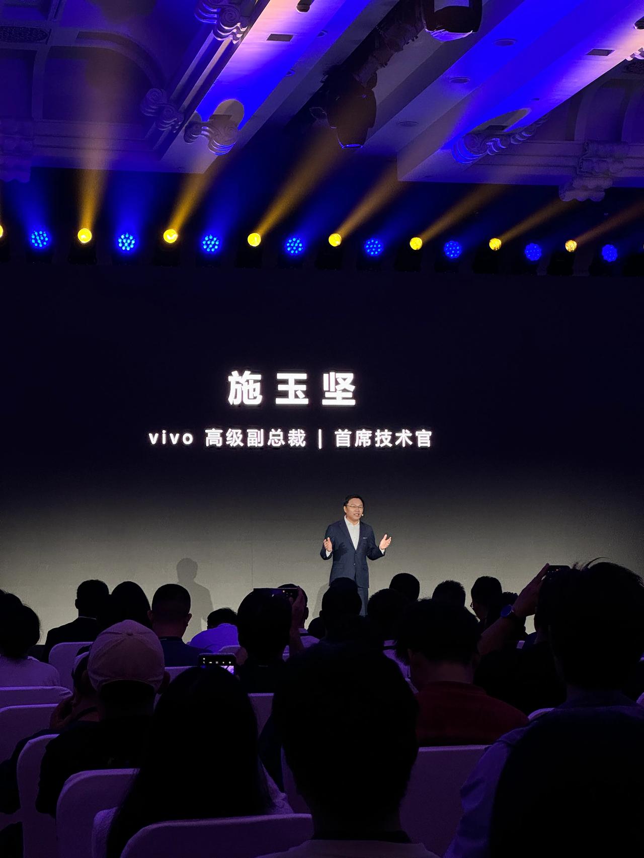 要不说vivo 和联发科关系好呢，施总直接给联发科来站台，真爱。