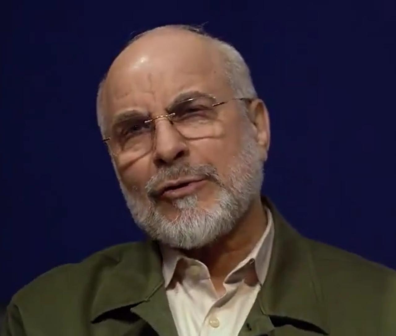 伊朗的议长太牛了：

1、美国比伊朗的军事实力更强。

2、美国拥有更多的资源、