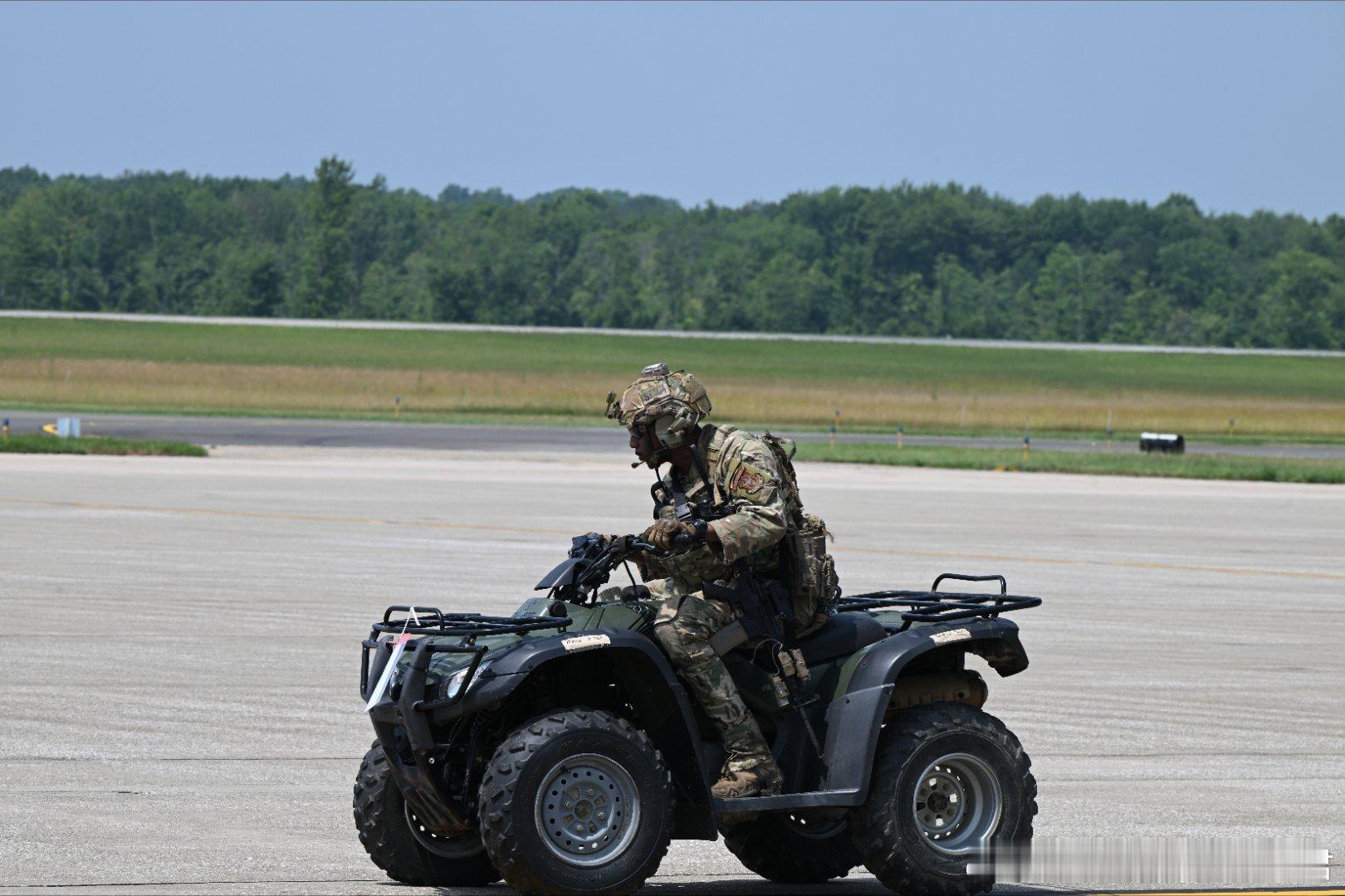 2025年7月10日，在俄亥俄Youngstown Air Reserve St