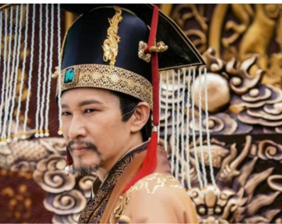 大家好，我是你们的历史爆款制造机！今天要讲的，是唐朝历史上一场“戏剧性”十足的皇