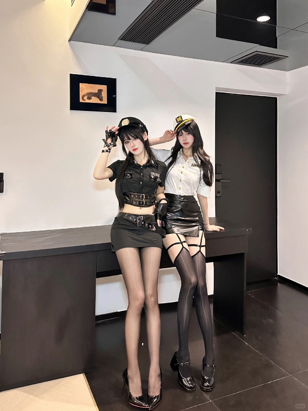 .* 🖤° 。🎼· ˖𓏲*☆ ⊹ ⁺˳ ˖