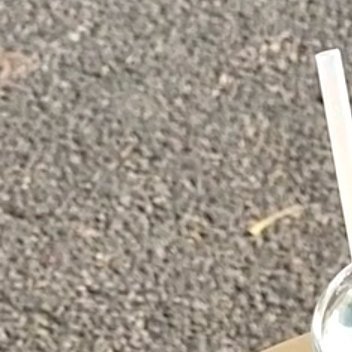 🌱阳光信用🌱每日一善🌱专注好似拧紧的发条，在蓄力中迸发力量；似聚焦的激光，