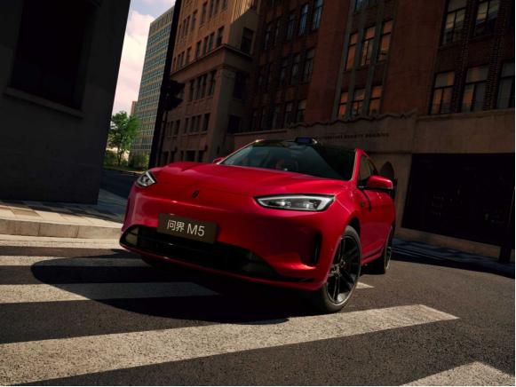 20 万级高智价比SUV怎么选？问界新 M5 Ultra闭眼入不亏！
315 选