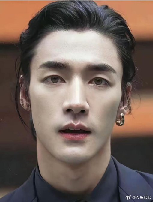 内娱男明星里唯一daddy型，你认识他吗？ 