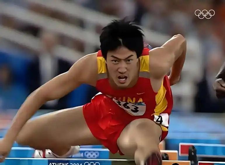 日本选手村竹拉希德估计肠子都悔青了。赛前无视20岁中国小将陈圆将的打招呼，日本电