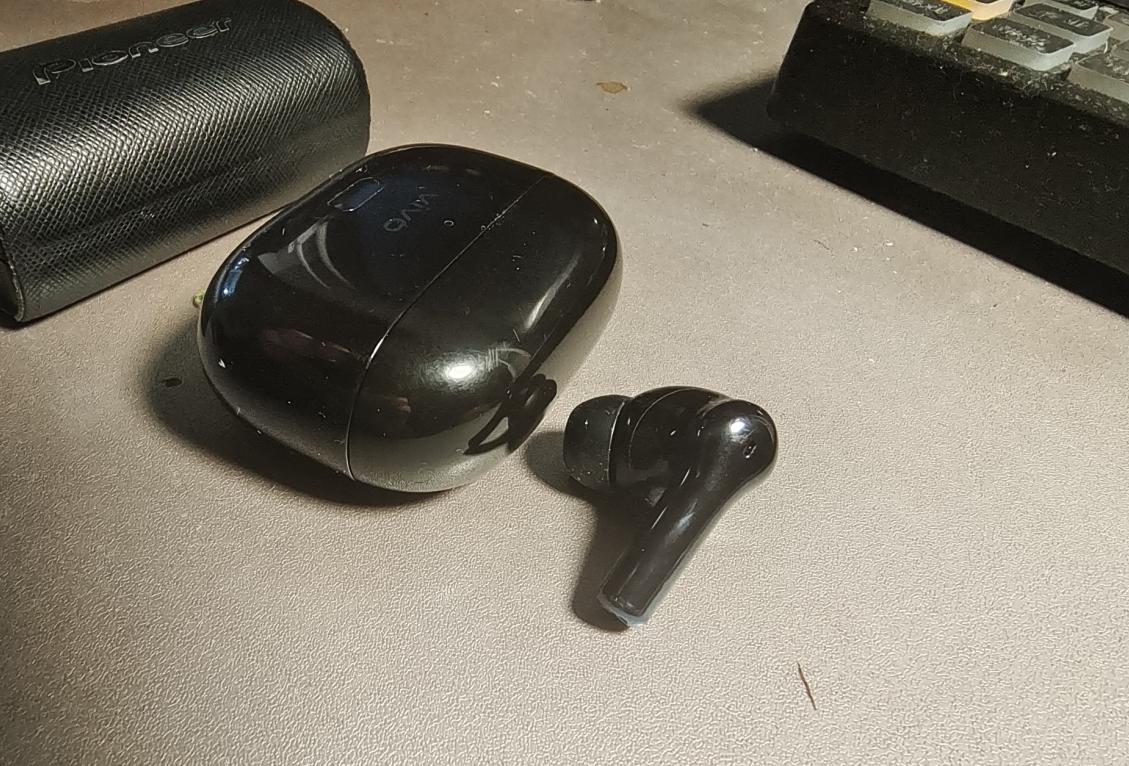 从云评测到真实体验：一款被我冷落一年的先锋蓝牙耳机
先锋蓝牙耳机，在我一年后重新