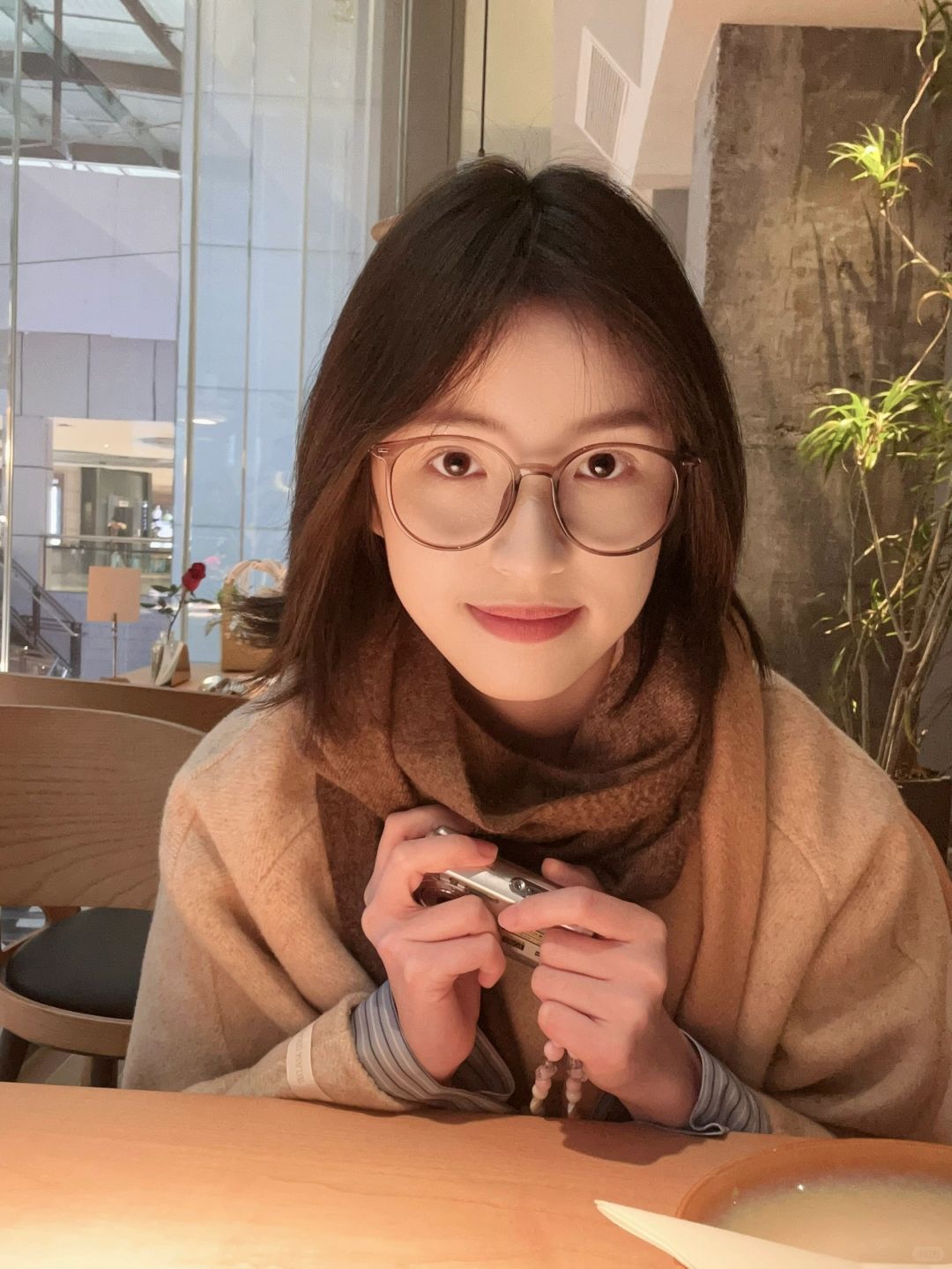 听说看甜妹心情会变好