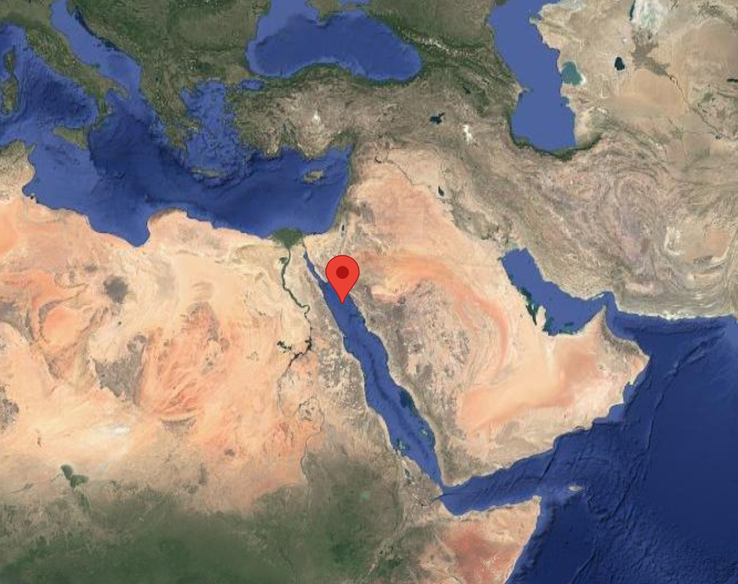 福特号继续位于红海北部——3月13号的卫星图像显示，起火后的美国海军福特号航母(