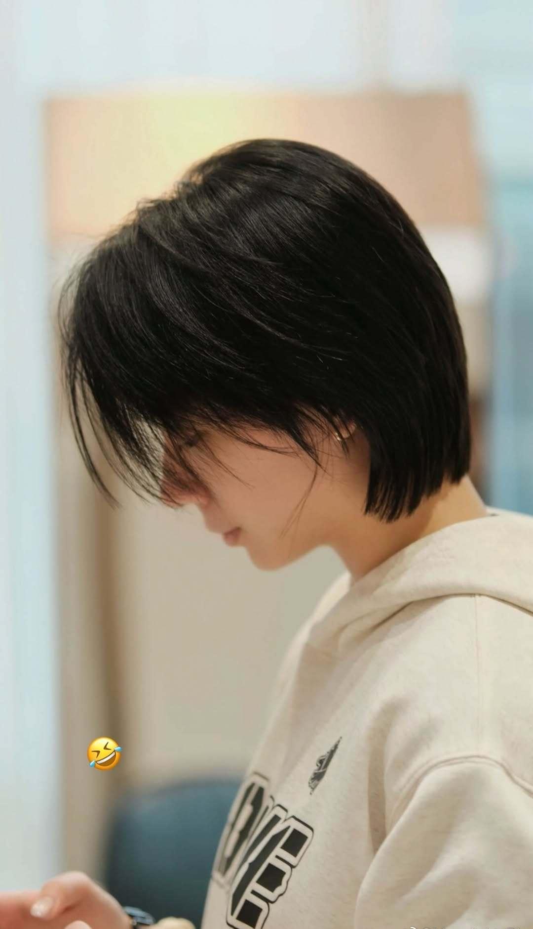 陈熠：时隔六年的短发 ​​​