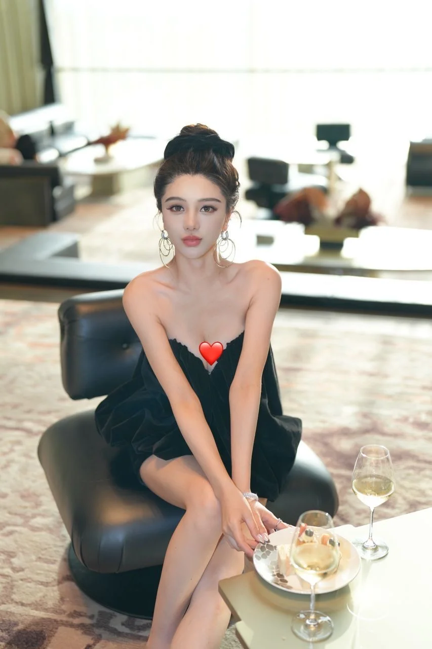 High tea 🍰 in Kimpton🥳