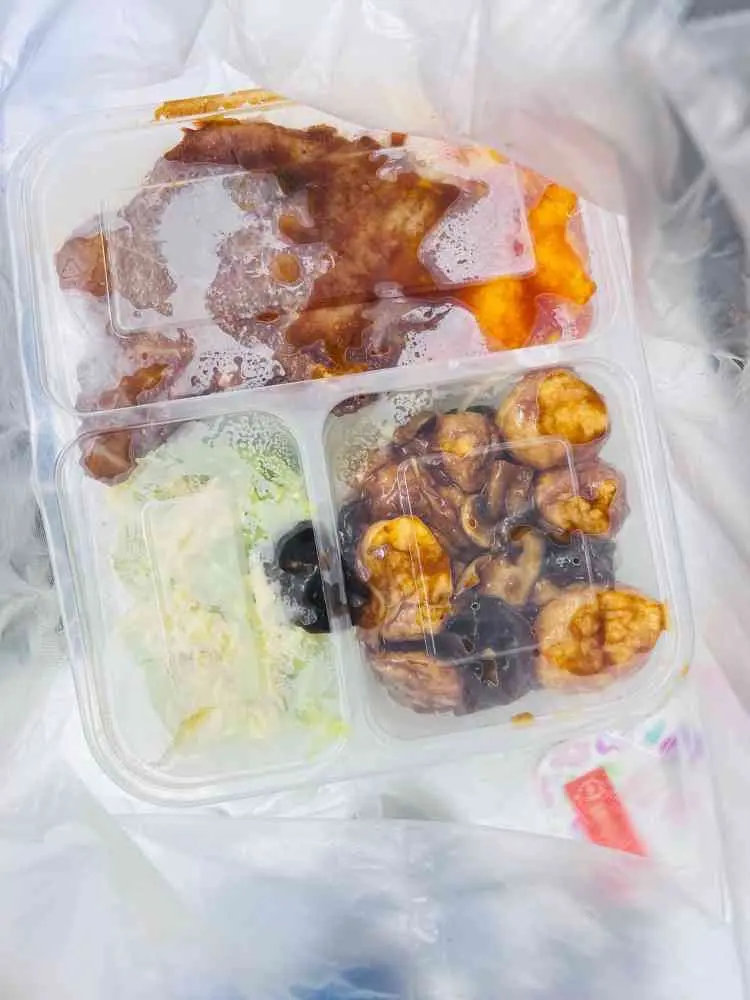 黄毛阿姨私房菜外卖部