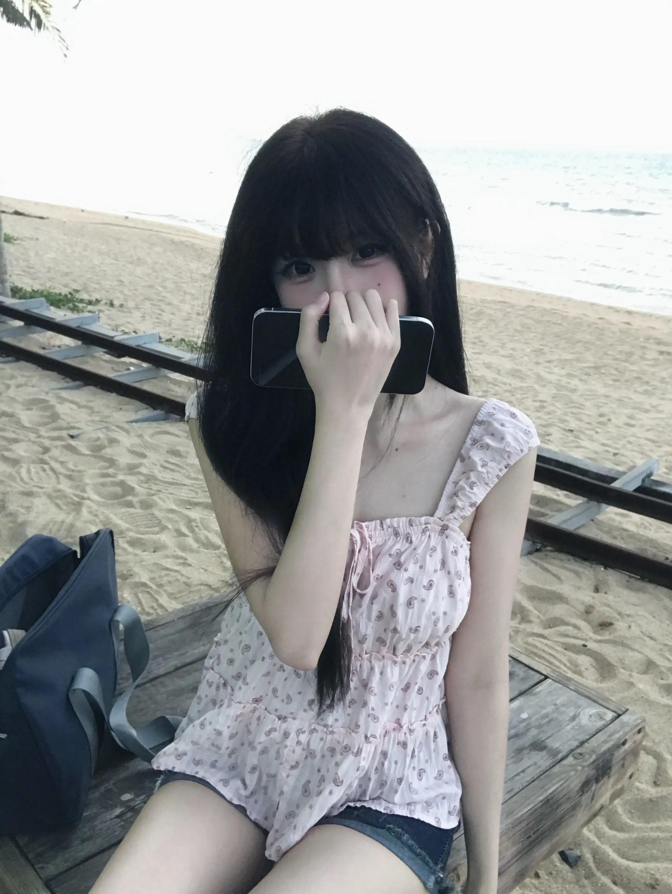 有一半心酸 有一半孤单 有一半与你无关